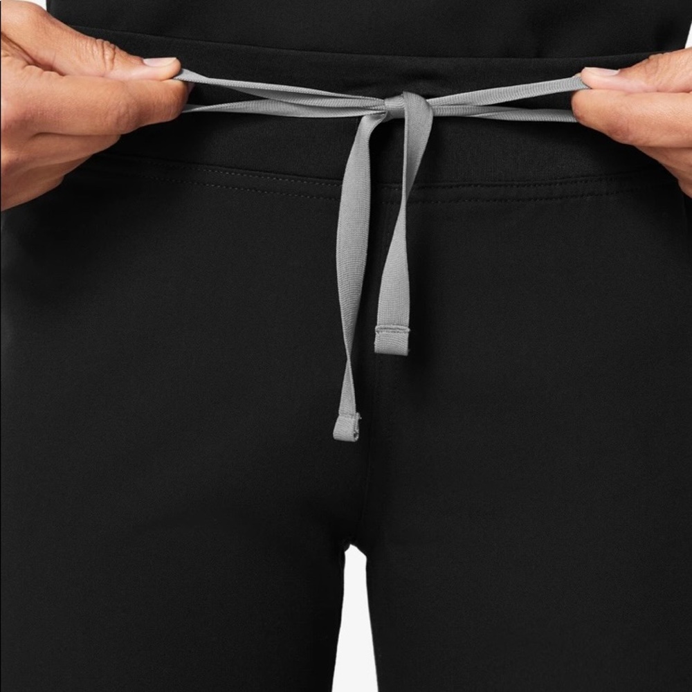 Figs Livingston Basic Scrub Pants